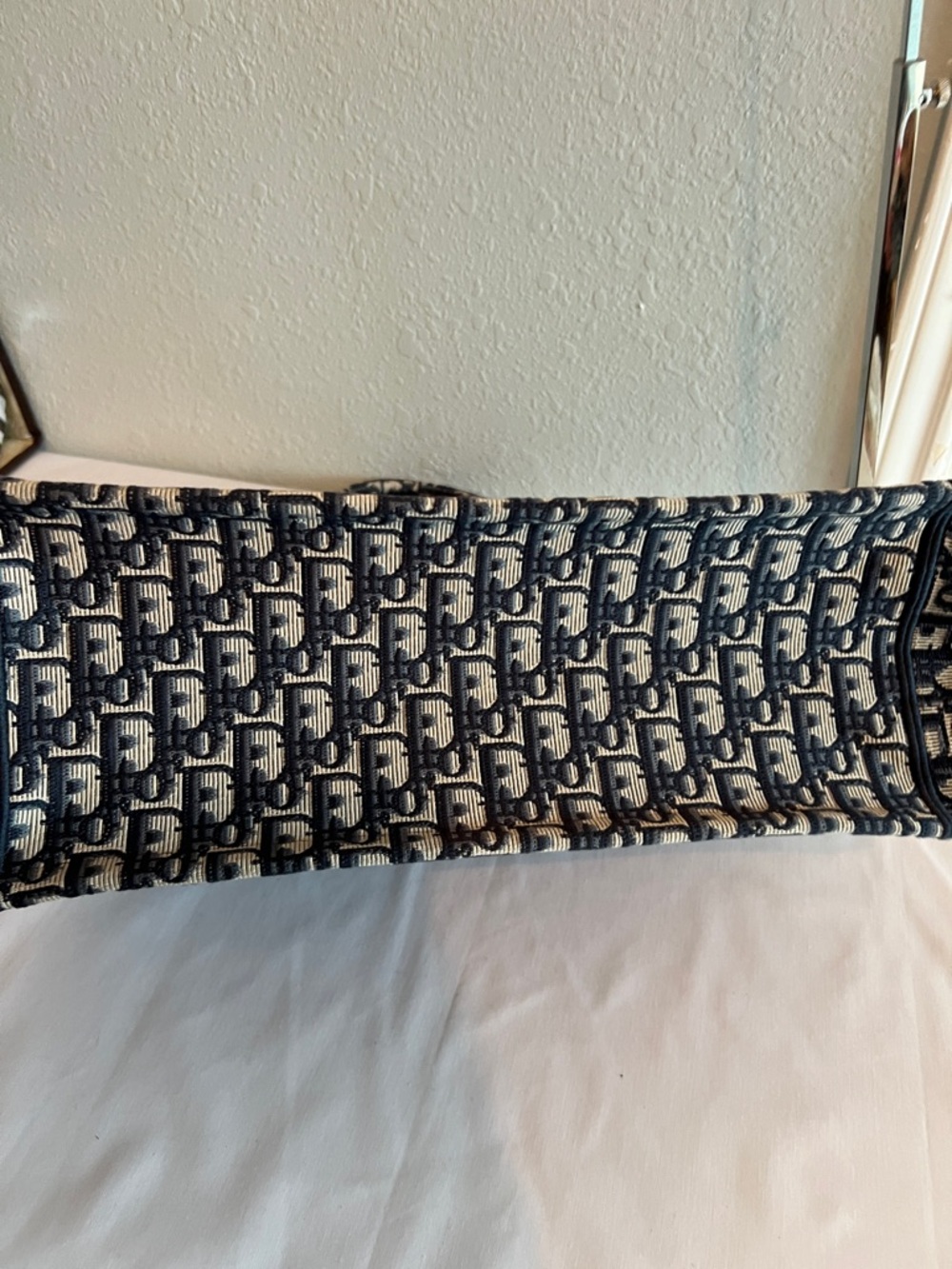 Dior Oblique Canvas Tote in Navy Blue and Toupee - Picture 9 of 9